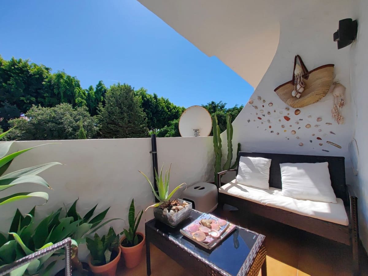 3 slaapkamer Appartement te koop in Estepona met zwembad garage - € 415.000 (Ref: 9691466)