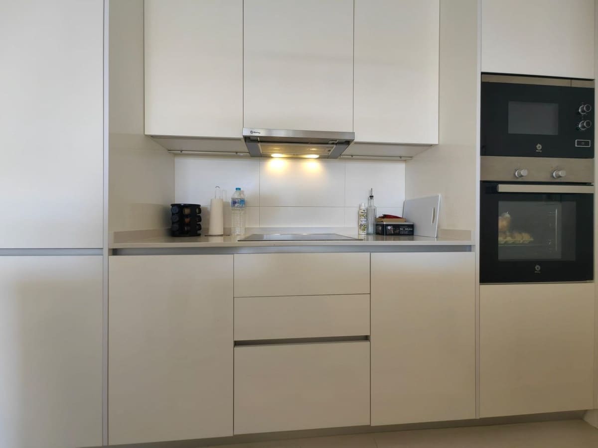 3 Zimmer Apartment zu verkaufen in Estepona mit Pool Garage - 485.000 € (Ref: 9691485)