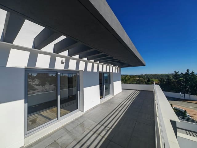 2 sovrum Takvåning till salu i Estepona med pool garage - 545 000 € (Ref: 9691504)