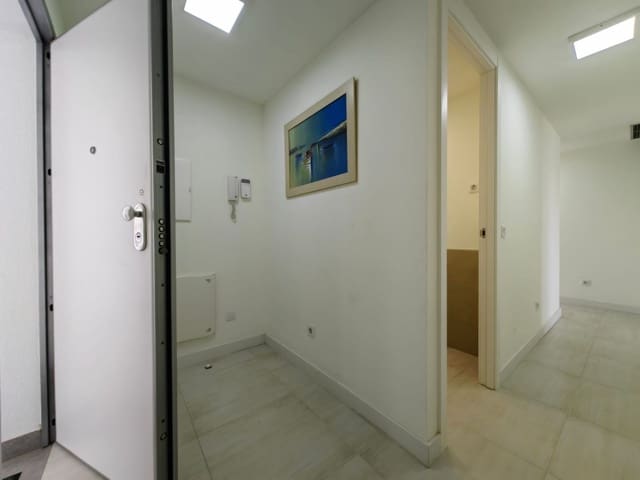 3 bedroom Penthouse for sale in Estepona with pool garage - € 630,000 (Ref: 9691571)