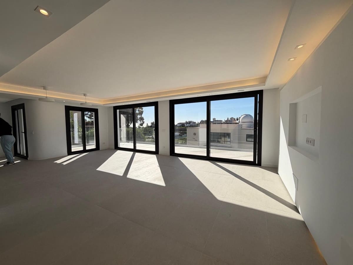 3 bedroom Villa for sale in Campo Mijas with pool garage - € 1,195,000 (Ref: 9691580)