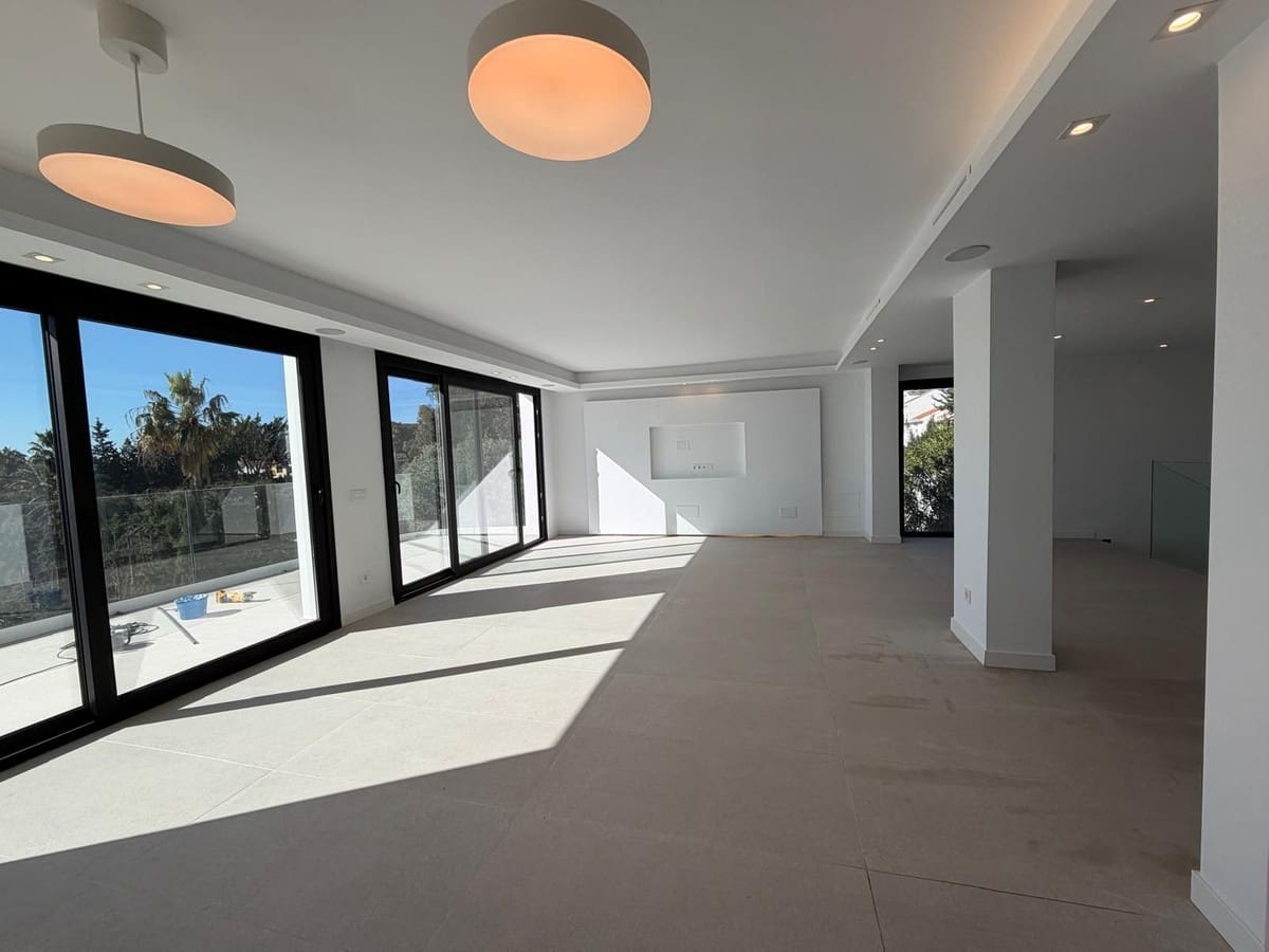 3 bedroom Villa for sale in Campo Mijas with pool garage - € 1,195,000 (Ref: 9691580)