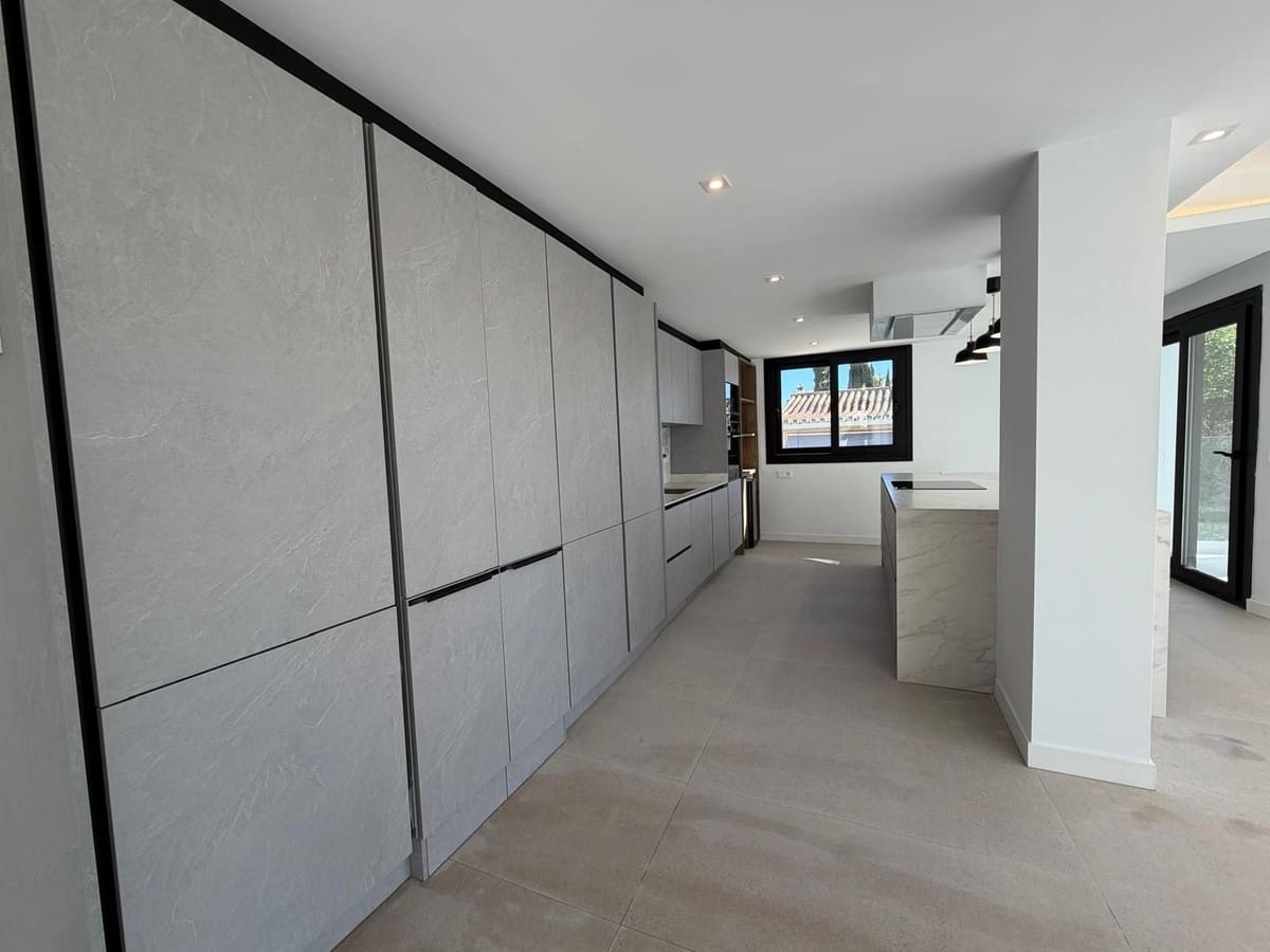 3 bedroom Villa for sale in Campo Mijas with pool garage - € 1,195,000 (Ref: 9691580)