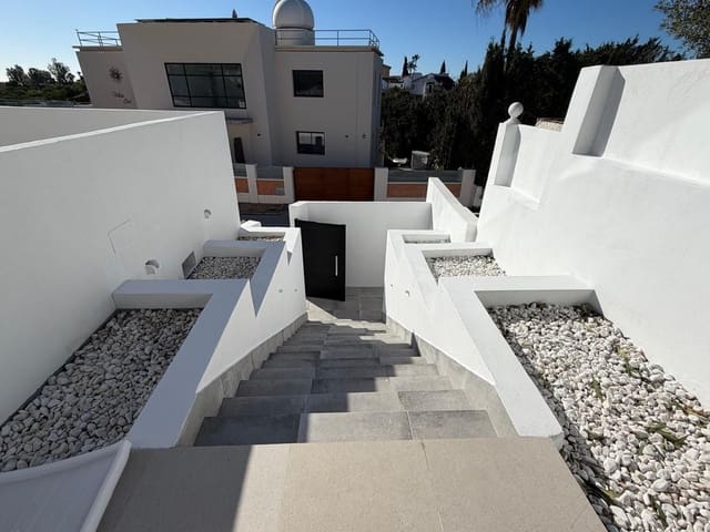 Chalet de 3 habitaciones en Campo Mijas, Mijas en venta con piscina garaje - 1.195.000 € (Ref: 9691580)