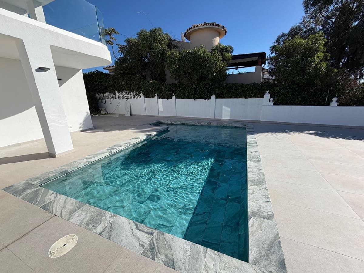 3 bedroom Villa for sale in Campo Mijas with pool garage - € 1,195,000 (Ref: 9691580)