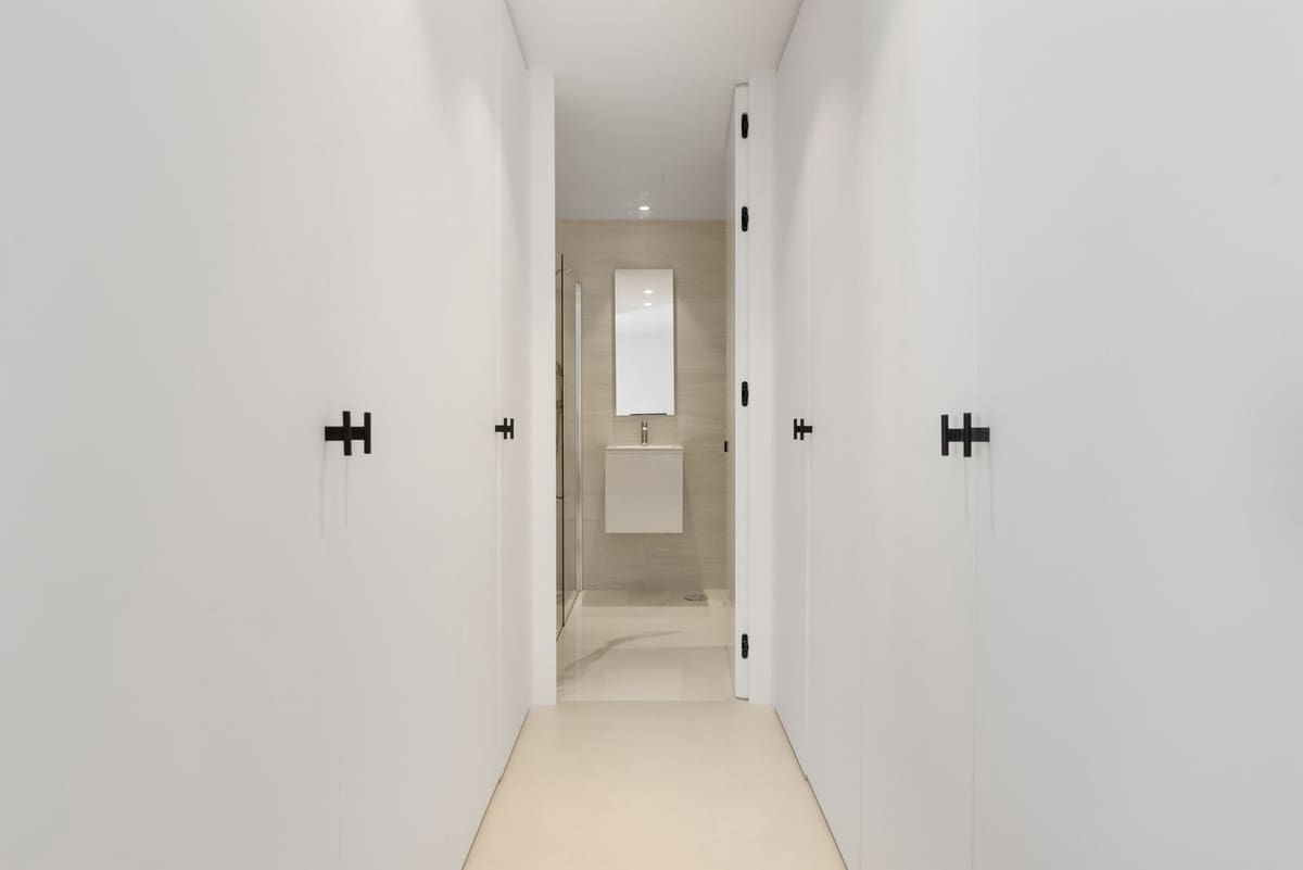 6 Zimmer Villa zu verkaufen in El Paraiso mit Pool Garage - 1.158.000 € (Ref: 9691592)