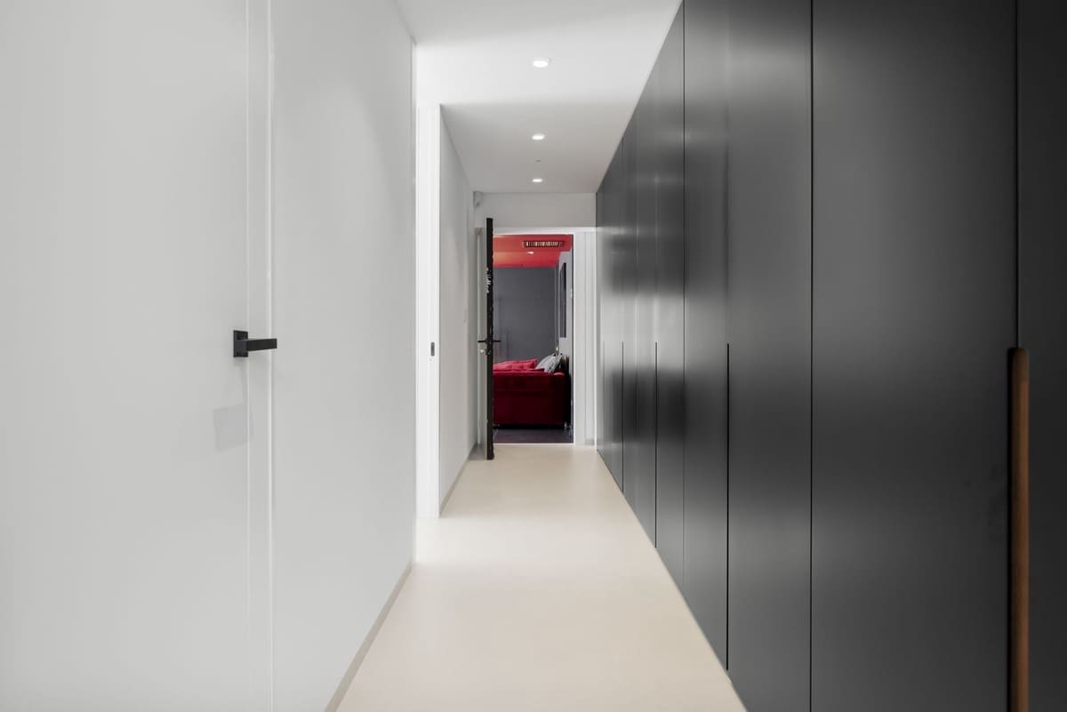 6 Zimmer Villa zu verkaufen in El Paraiso mit Pool Garage - 1.158.000 € (Ref: 9691592)