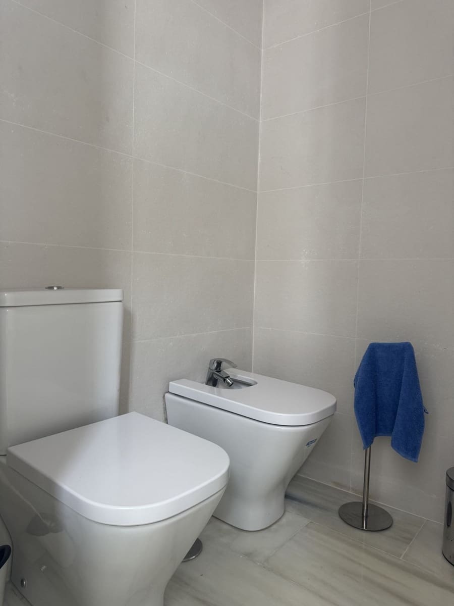 3 sypialnia Apartament na sprzedaż w Marbella z basenem - 780 000 € (Ref: 9691594)