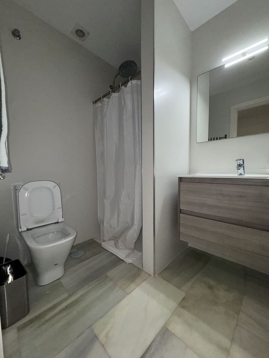 3 sypialnia Apartament na sprzedaż w Marbella z basenem - 780 000 € (Ref: 9691594)