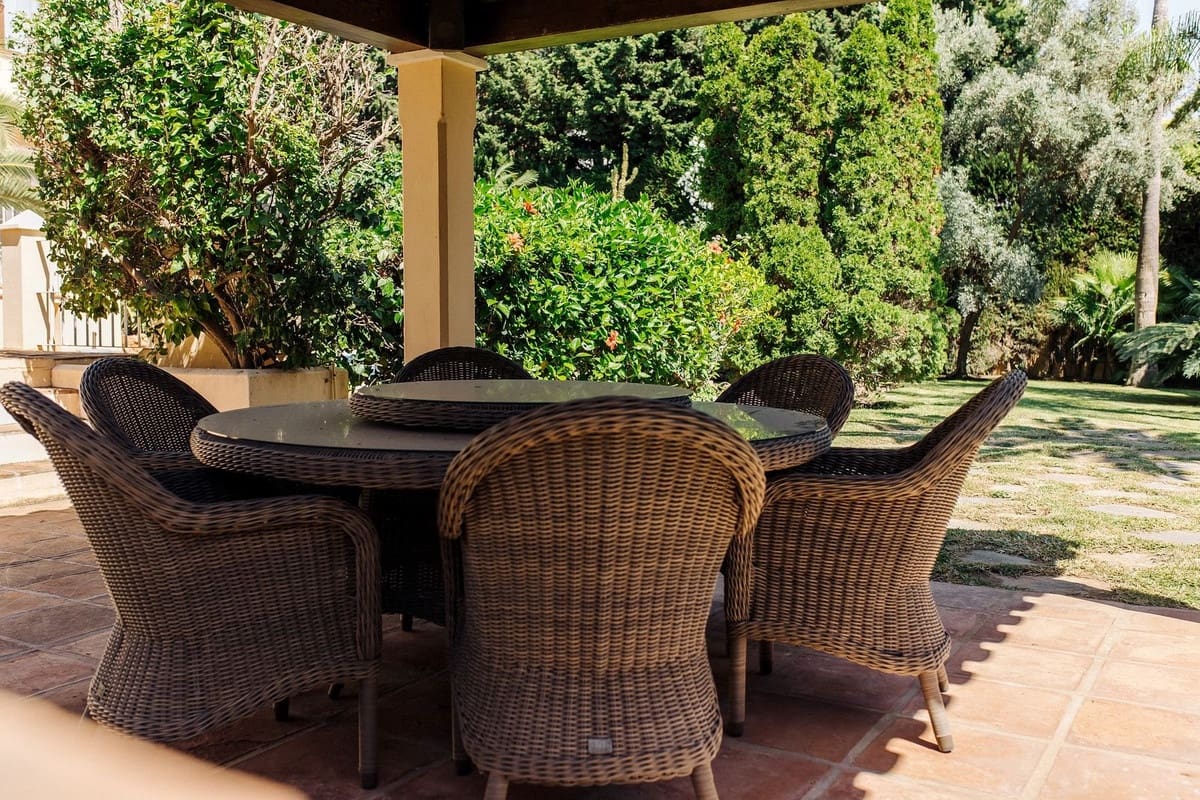 5 Zimmer Villa zu verkaufen in Bahia de Marbella mit Pool Garage - 3.595.000 € (Ref: 9691605)