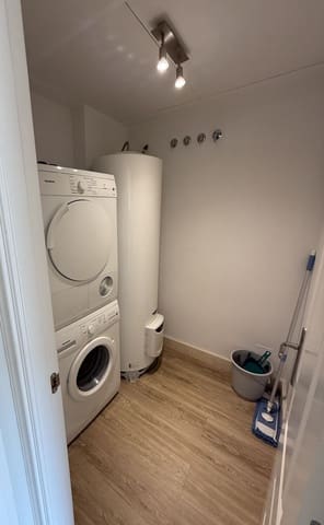 3 sypialnia Penthouse na sprzedaż w Benahavís z basenem garażem - 975 000 € (Ref: 9694012)