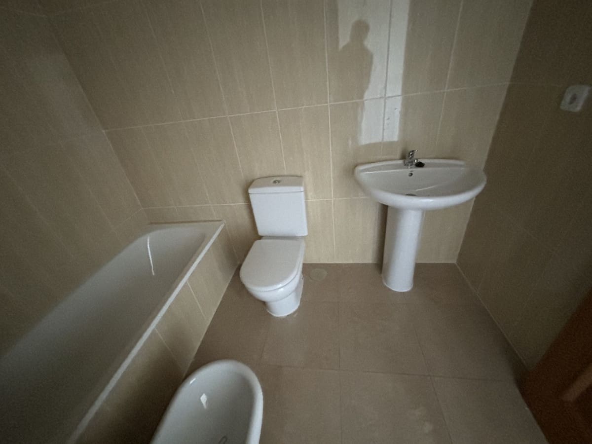 2 sovrum Lägenhet till salu i La Duquesa / Puerto de la Duquesa med pool - 226 000 € (Ref: 9694125)