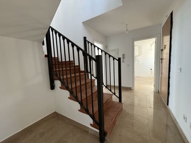 3 soveværelse Penthouse til salg i La Duquesa / Puerto de la Duquesa, Manilva med swimmingpool - € 368.000 (Ref: 9694138)