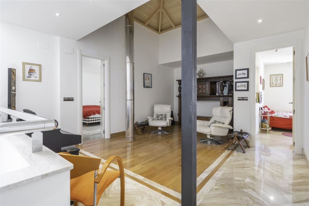 3 camera da letto Villa in vendita in Torremolinos con piscina garage - 988.000 € (Rif: 9694139)