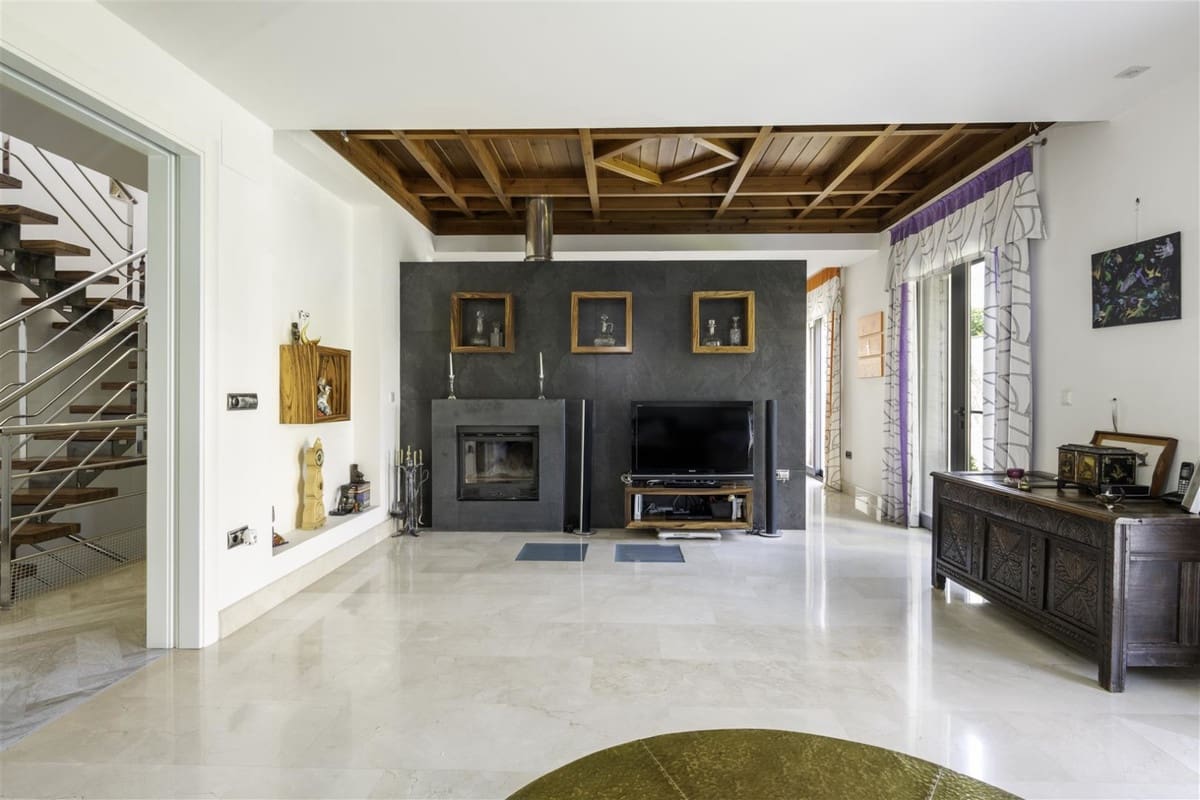 3 camera da letto Villa in vendita in Torremolinos con piscina garage - 988.000 € (Rif: 9694139)