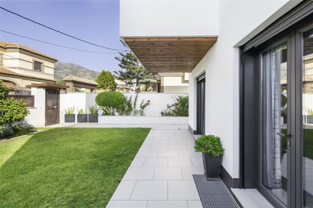 3 camera da letto Villa in vendita in Torremolinos con piscina garage - 988.000 € (Rif: 9694139)