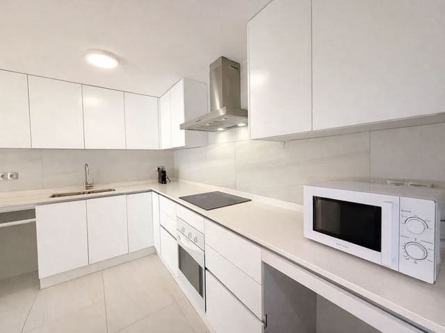 1 bedroom Apartment for sale in Golden Mile, Marbella with pool garage - € 750,000 (Ref: 9694142)