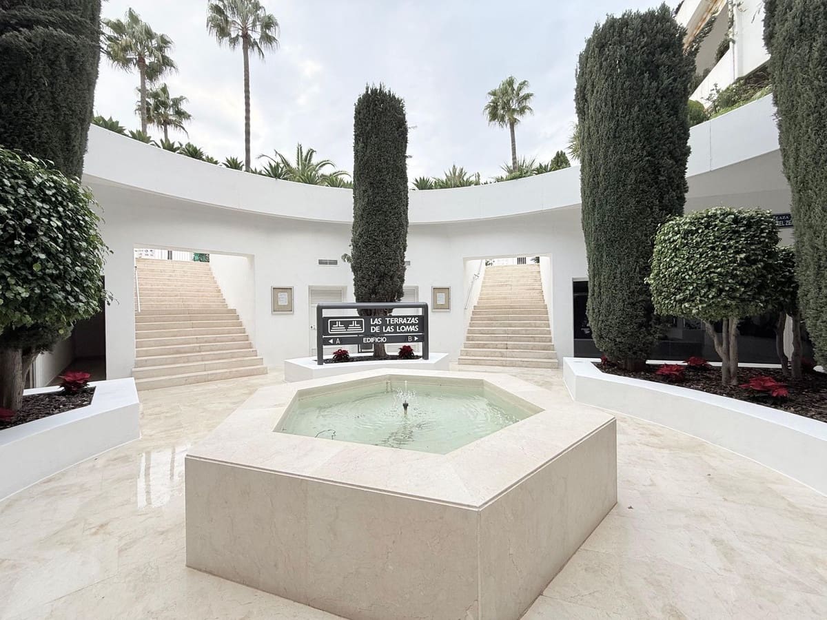 1 quarto Apartamento para venda em Golden Mile com piscina garagem - 750 000 € (Ref: 9694142)