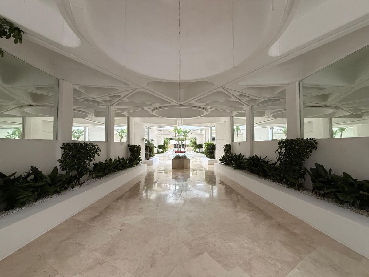 1 quarto Apartamento para venda em Golden Mile com piscina garagem - 750 000 € (Ref: 9694142)