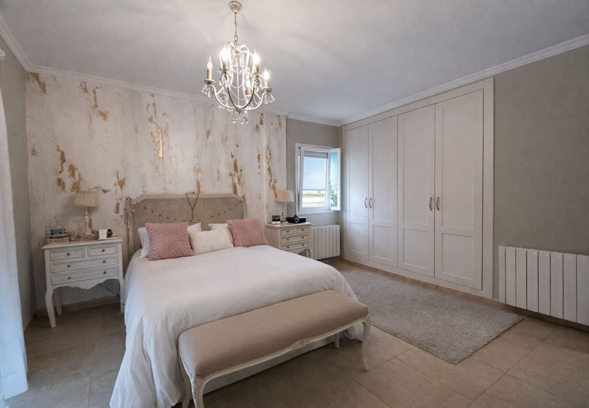 5 sovrum Hus till salu i San Pedro de Alcantara med pool garage - 990 000 € (Ref: 9694146)