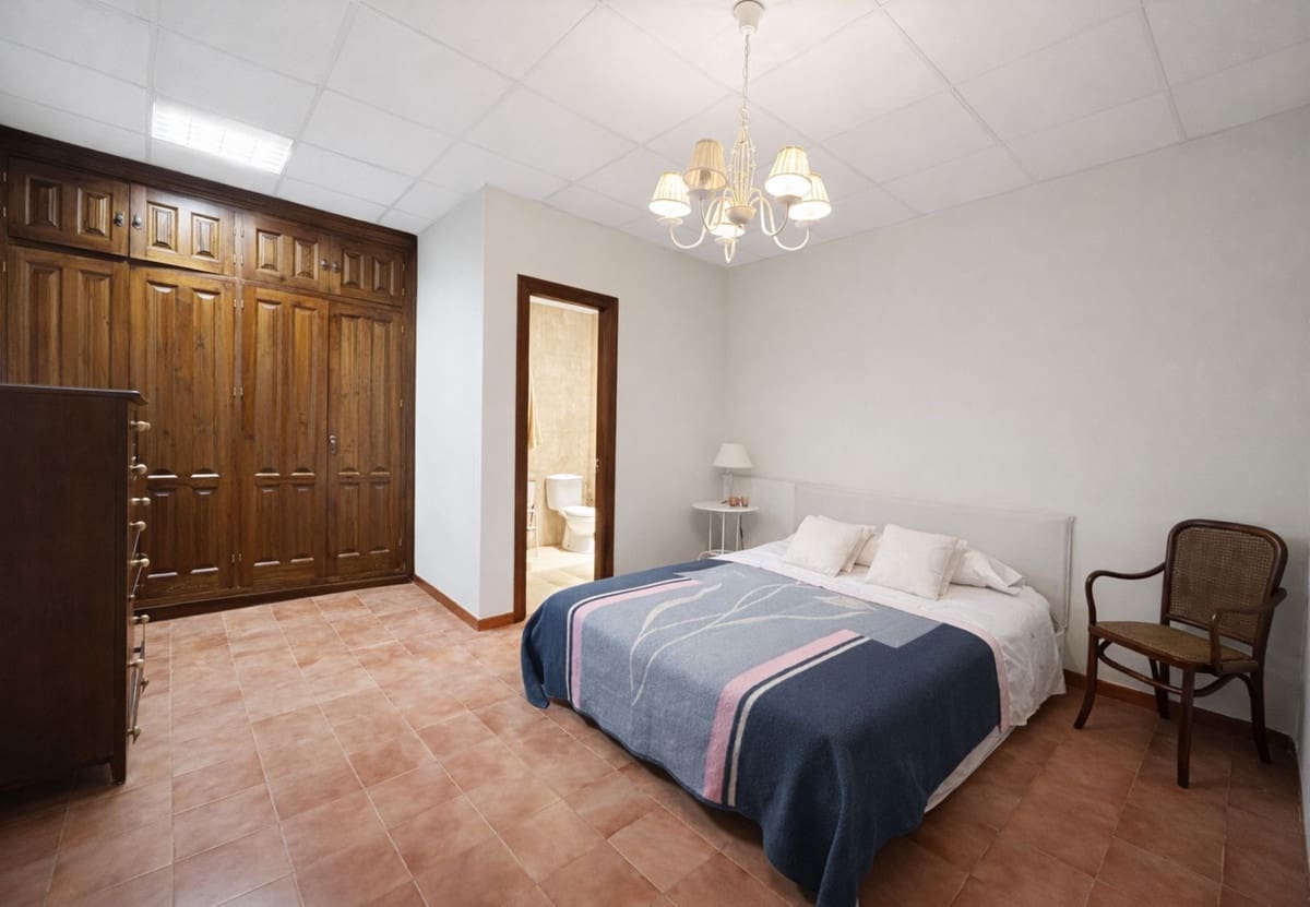 5 sovrum Hus till salu i San Pedro de Alcantara med pool garage - 990 000 € (Ref: 9694146)