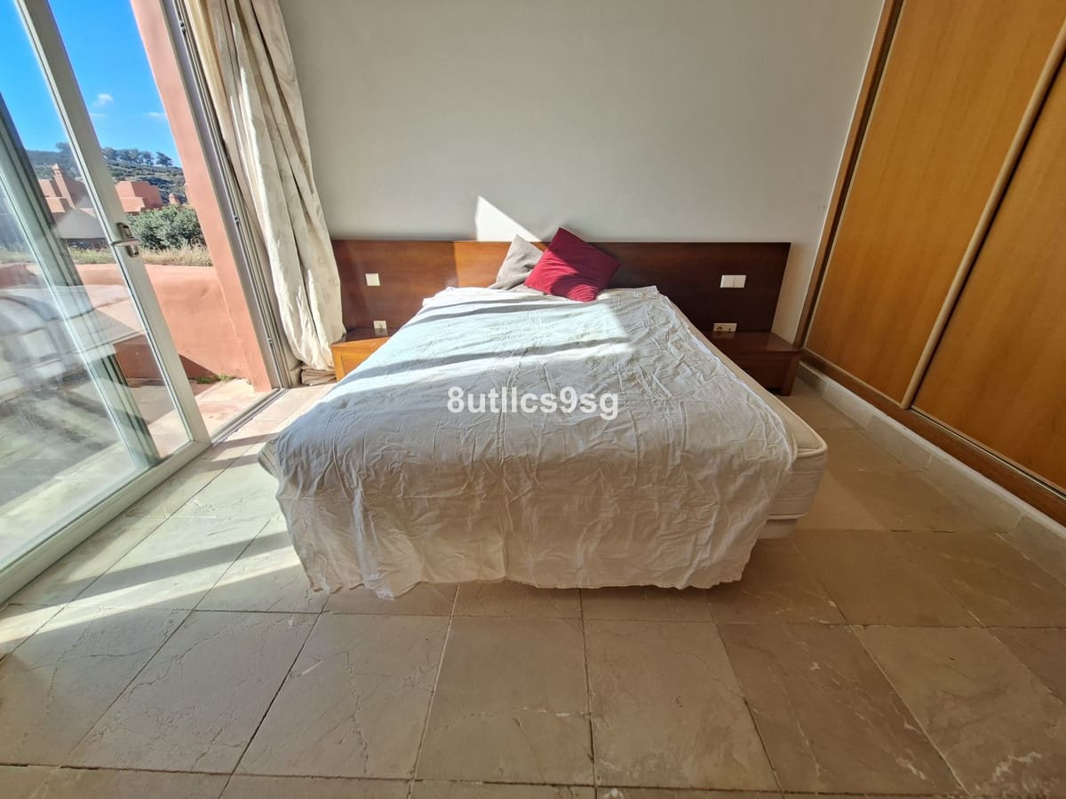 2 soveværelse Byhus til salg i Manilva med swimmingpool garage - € 479.000 (Ref: 9694150)