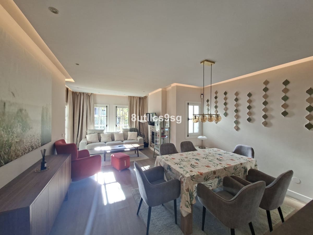 3 bedroom Apartment for sale in Nueva Andalucia with pool garage - € 549,000 (Ref: 9694151)