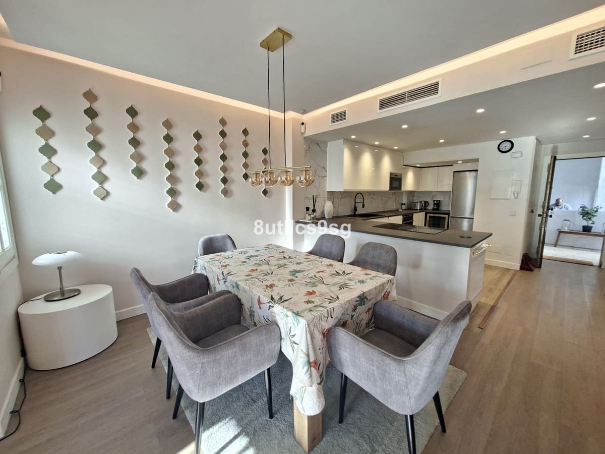 3 bedroom Apartment for sale in Nueva Andalucia with pool garage - € 549,000 (Ref: 9694151)