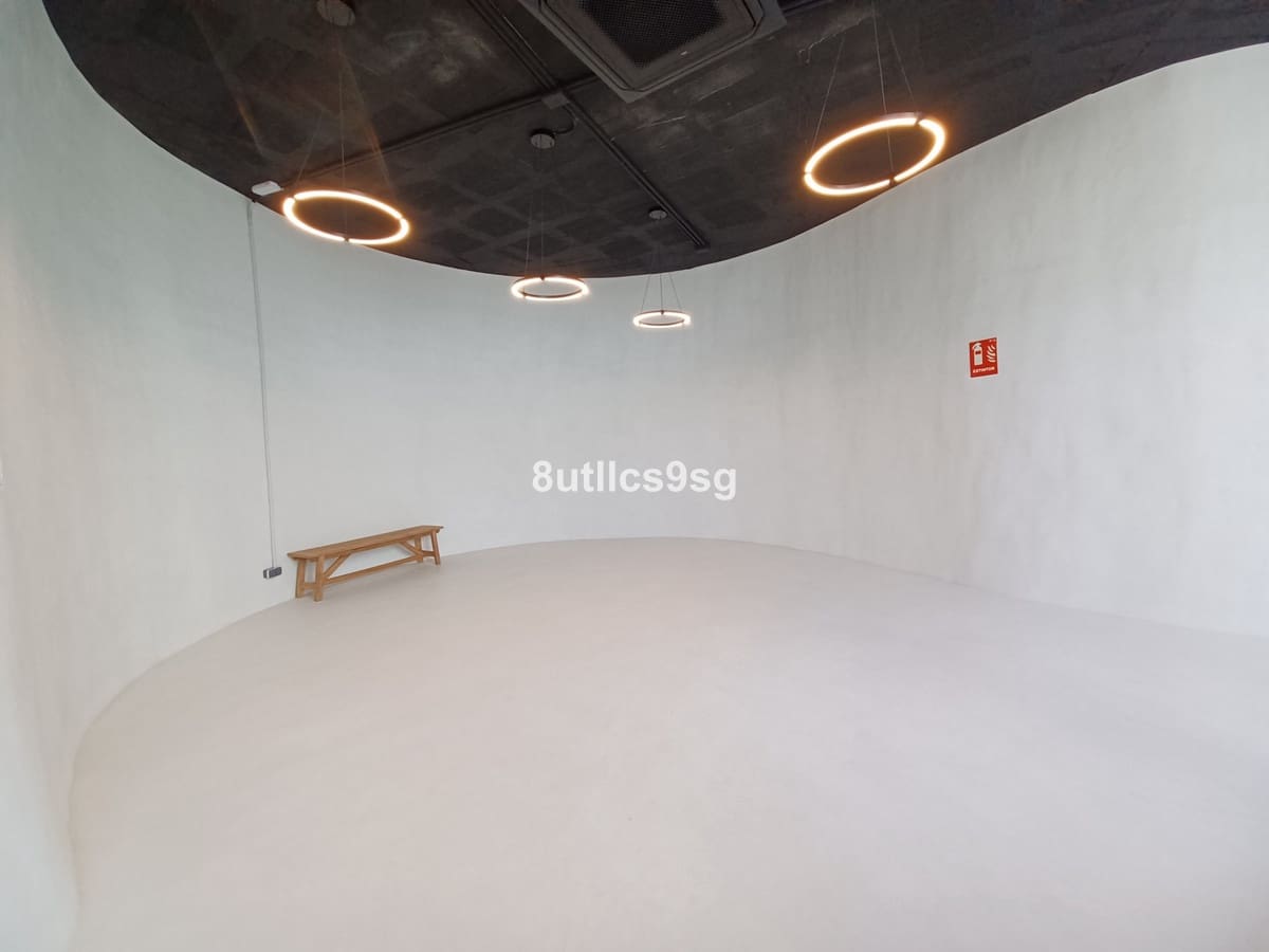 2 Zimmer Apartment zu verkaufen in Aloha Golf mit Pool Garage - 560.000 € (Ref: 9694152)