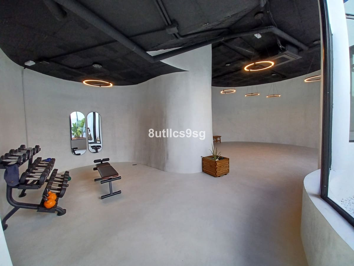 2 Zimmer Apartment zu verkaufen in Aloha Golf mit Pool Garage - 560.000 € (Ref: 9694152)