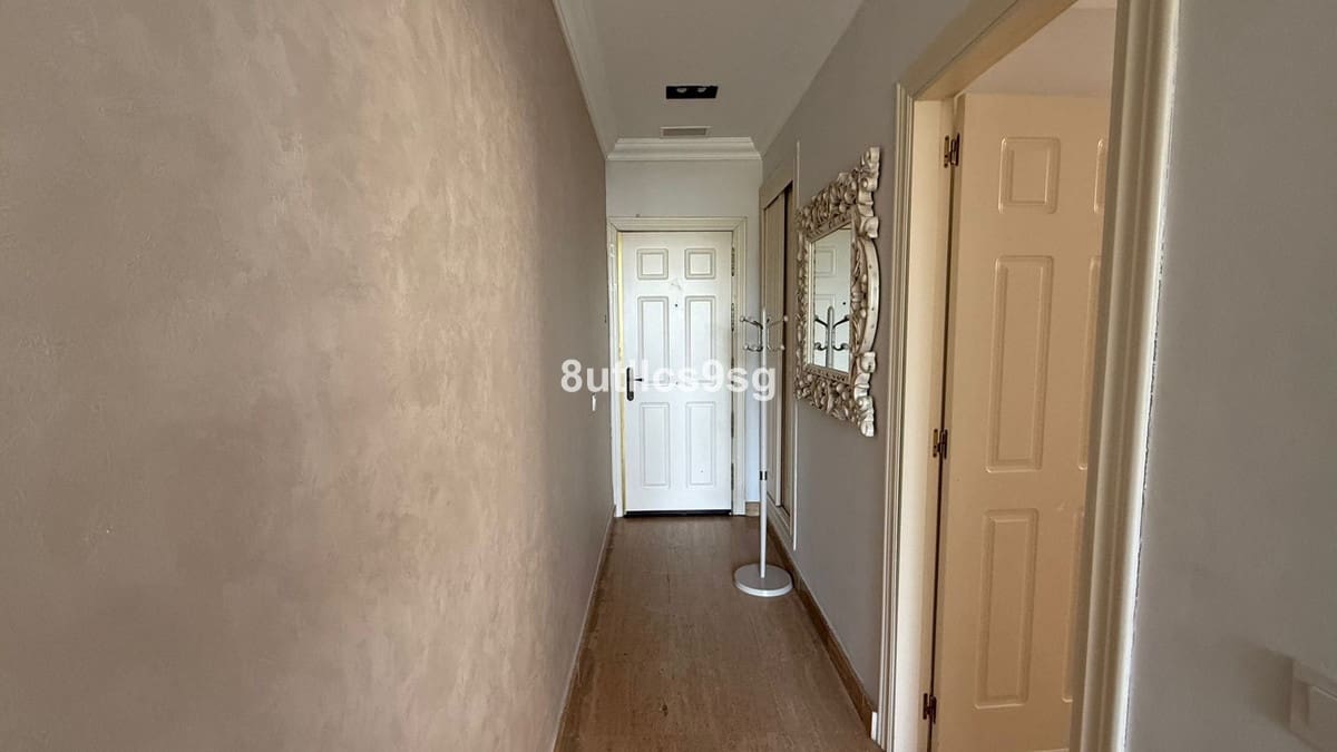 3 quarto Apartamento para venda em Estepona com piscina - 600 000 € (Ref: 9694153)