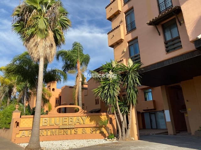 3 quarto Apartamento para venda em Estepona com piscina - 600 000 € (Ref: 9694153)