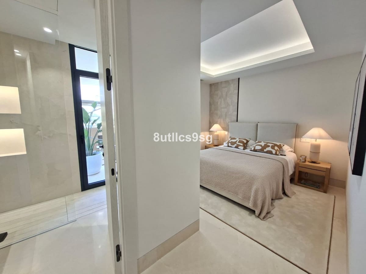 2 camera da letto Appartamento in vendita in Aloha Golf con piscina garage - 1.192.500 € (Rif: 9694154)