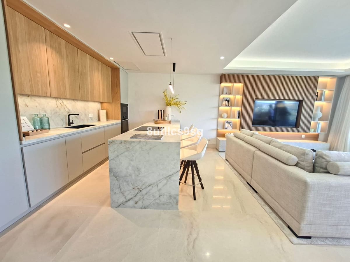 2 camera da letto Appartamento in vendita in Aloha Golf con piscina garage - 1.192.500 € (Rif: 9694154)