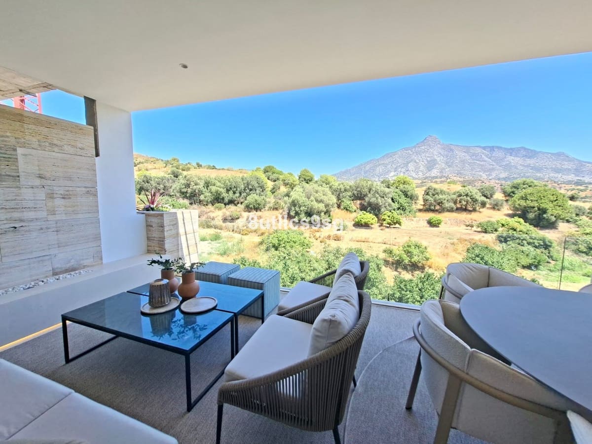 2 camera da letto Appartamento in vendita in Aloha Golf con piscina garage - 1.192.500 € (Rif: 9694154)