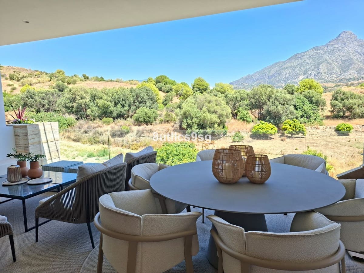 2 camera da letto Appartamento in vendita in Aloha Golf con piscina garage - 1.192.500 € (Rif: 9694154)