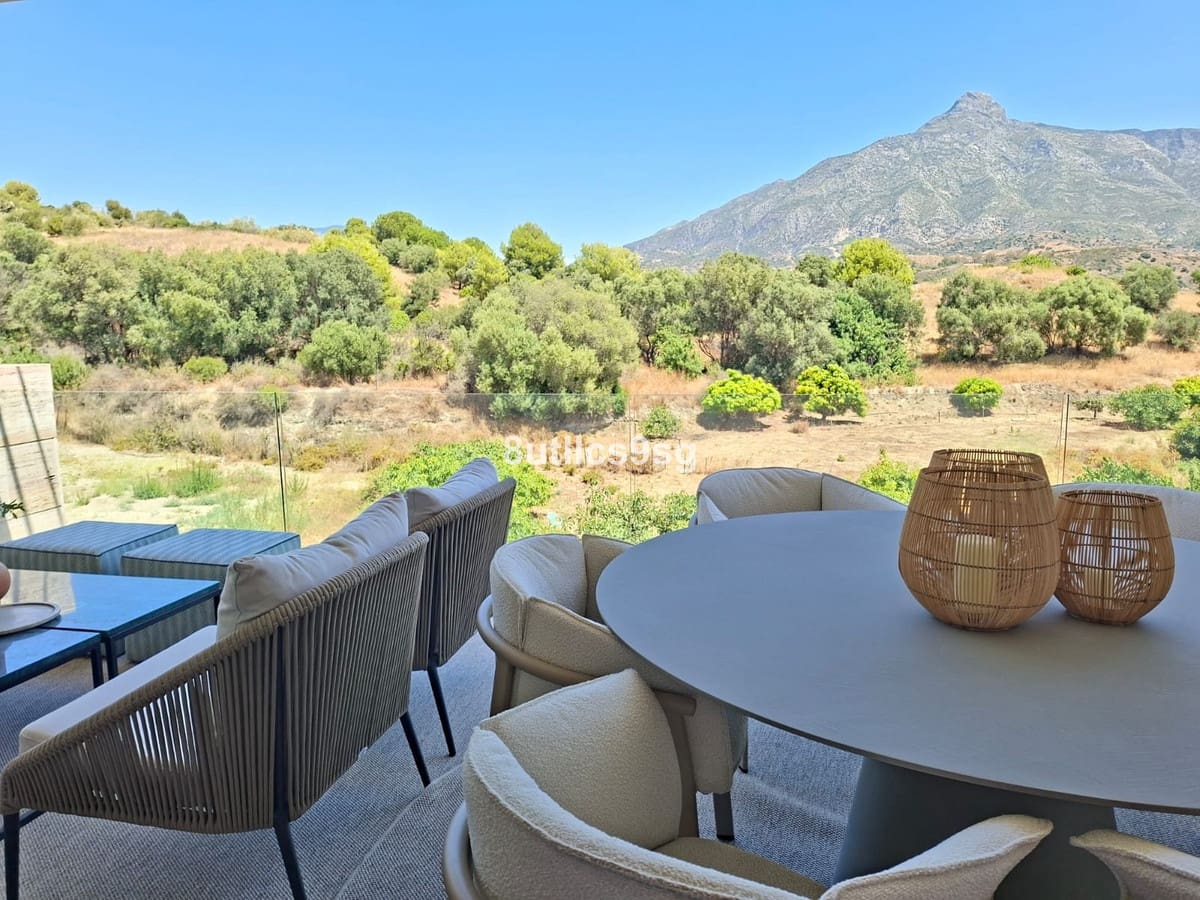 2 camera da letto Appartamento in vendita in Aloha Golf con piscina garage - 1.192.500 € (Rif: 9694154)