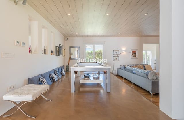 5 chambre Villa/Maison à vendre à Nueva Andalucia, Marbella avec piscine garage - 2 490 000 € (Ref: 9694156)