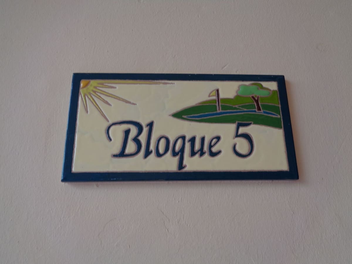 2 slaapkamer Appartement te koop in Benahavis met zwembad garage - € 469.000 (Ref: 9694163)