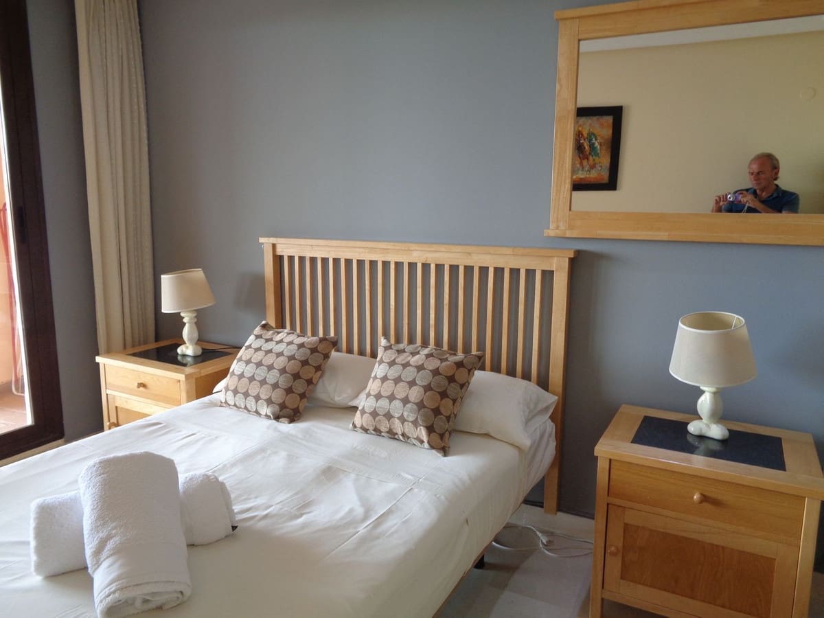 2 slaapkamer Appartement te koop in Benahavis met zwembad garage - € 469.000 (Ref: 9694163)