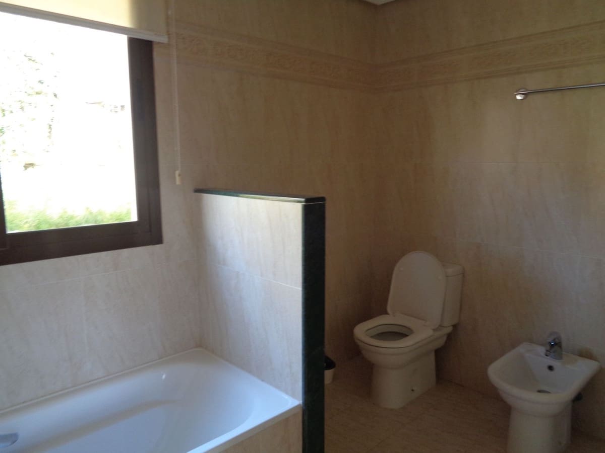 2 slaapkamer Appartement te koop in Benahavis met zwembad garage - € 469.000 (Ref: 9694163)