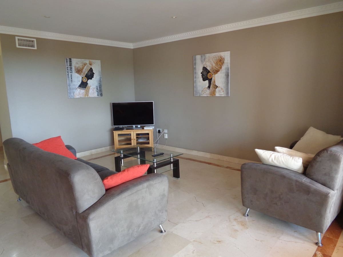 2 slaapkamer Appartement te koop in Benahavis met zwembad garage - € 469.000 (Ref: 9694163)