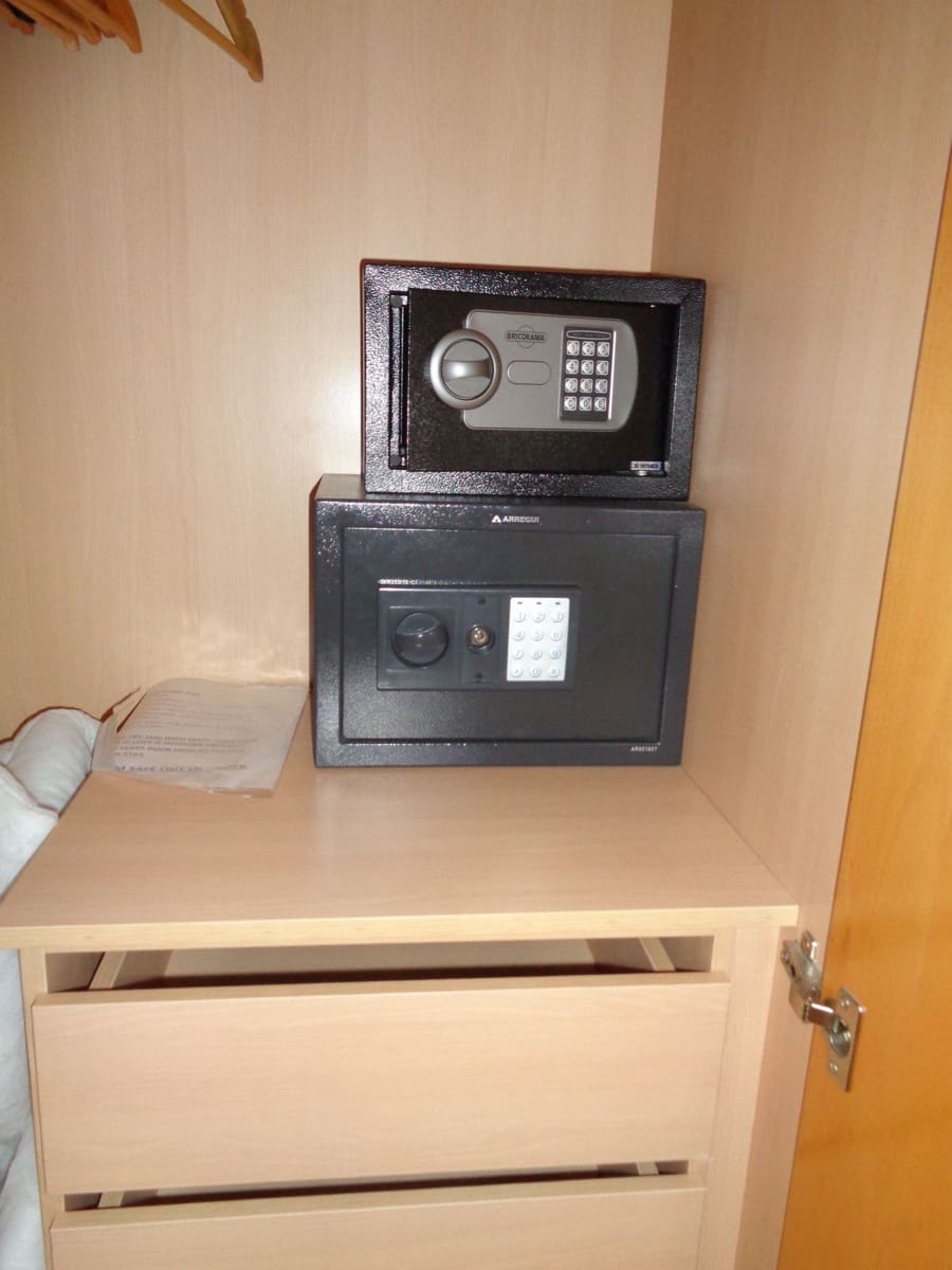 2 slaapkamer Appartement te koop in Benahavis met zwembad garage - € 469.000 (Ref: 9694163)