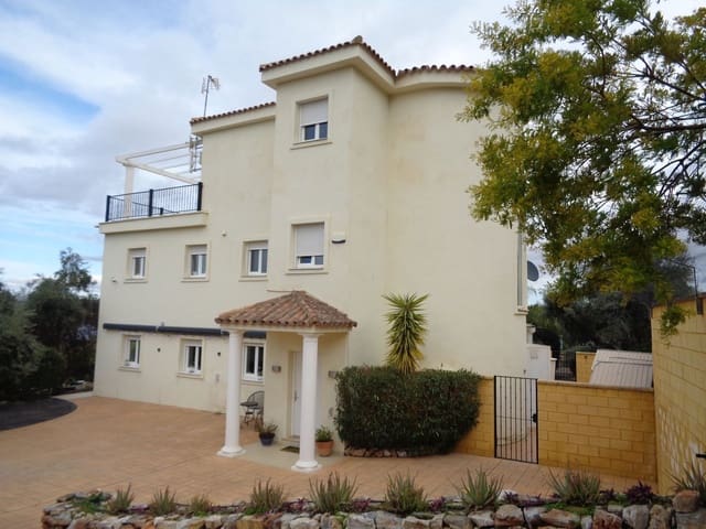 4 slaapkamer Villa te koop in Alhaurín de la Torre met zwembad garage - € 1.690.000 (Ref: 9694164)