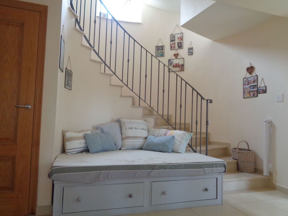 4 bedroom Villa for sale in Alhaurin de la Torre with pool garage - € 1,750,000 (Ref: 9694164)