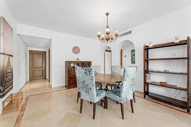 2 chambre Appartement à vendre à Villacana - Costalita - Saladillo, Estepona avec piscine garage - 435 000 € (Ref: 9694165)