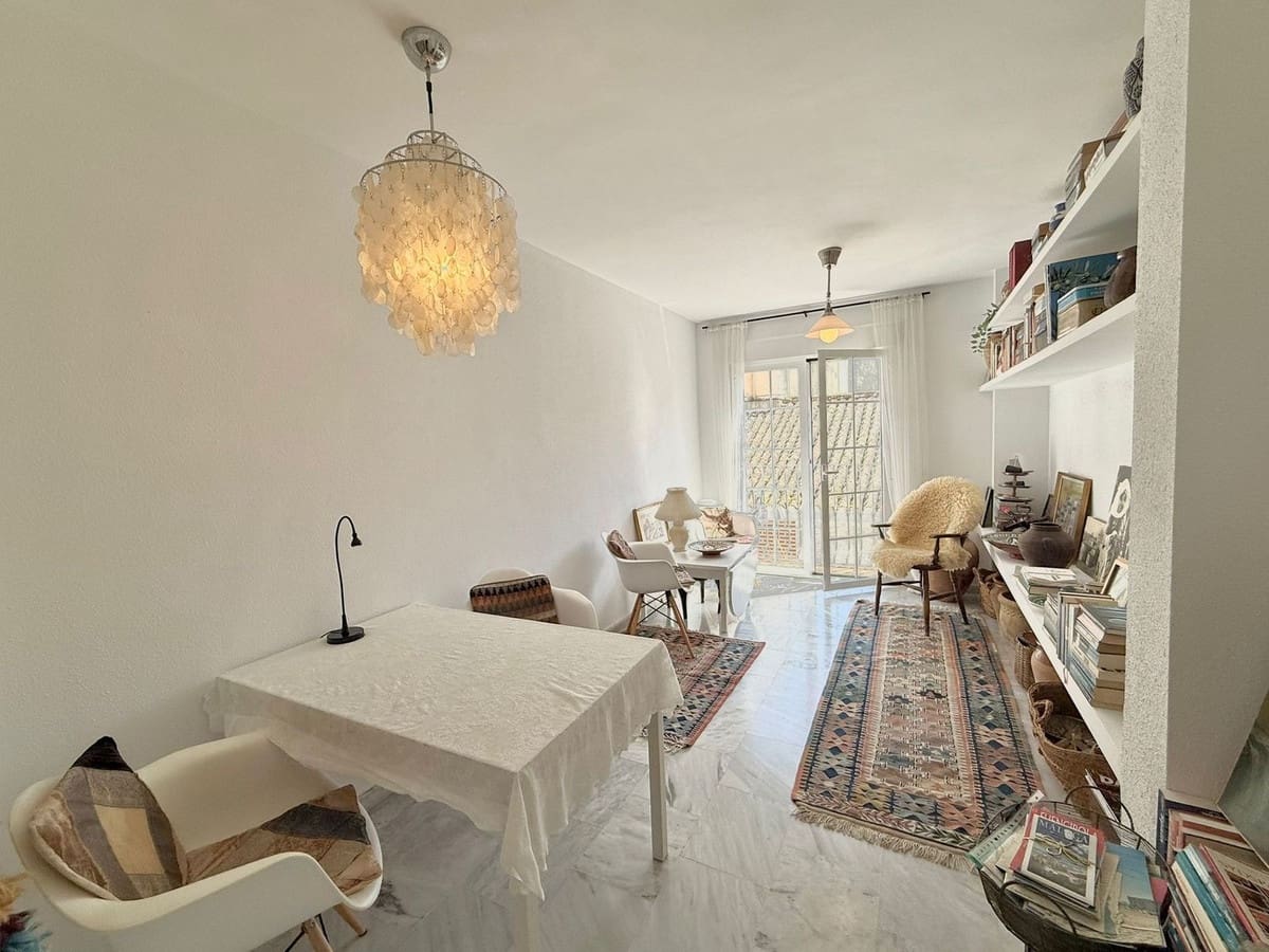 1 bedroom Apartment for sale in Fuengirola - € 245,000 (Ref: 9694211)