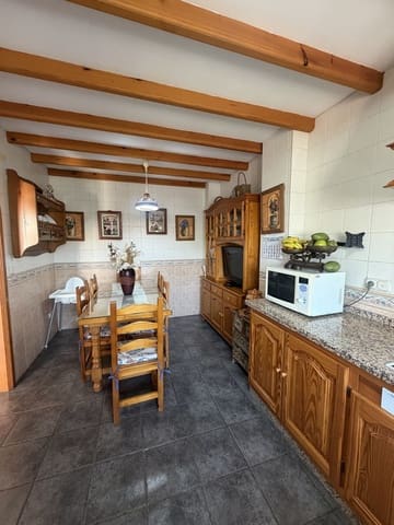 3 soveværelse Byhus til salg i Estepona med garage - € 575.000 (Ref: 9694260)