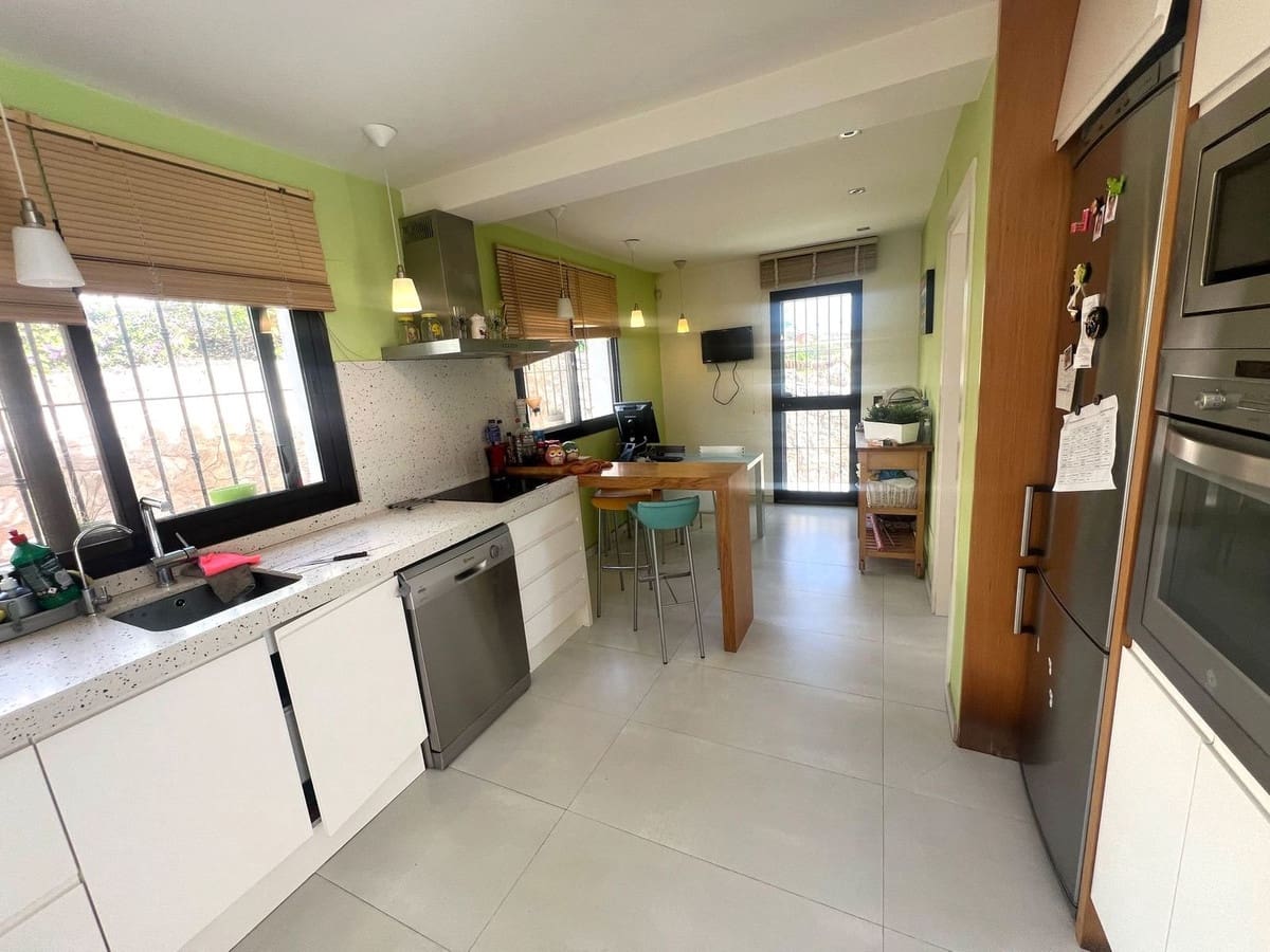 4 bedroom Villa for sale in Campo Mijas with pool garage - € 649,000 (Ref: 9694274)