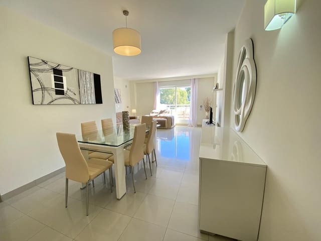 3 sovrum Takvåning till salu i Estepona med pool garage - 419 000 € (Ref: 9694299)